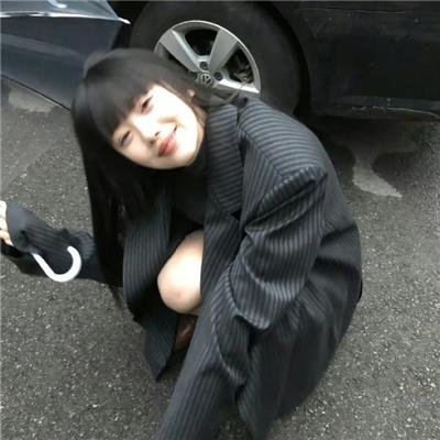 三个扑火的少年